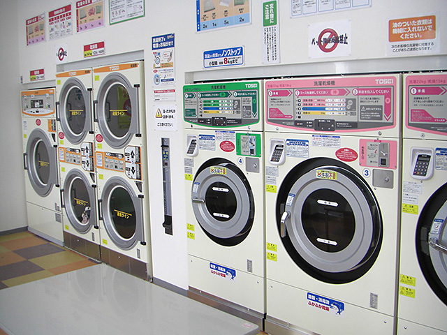 みと店 店内