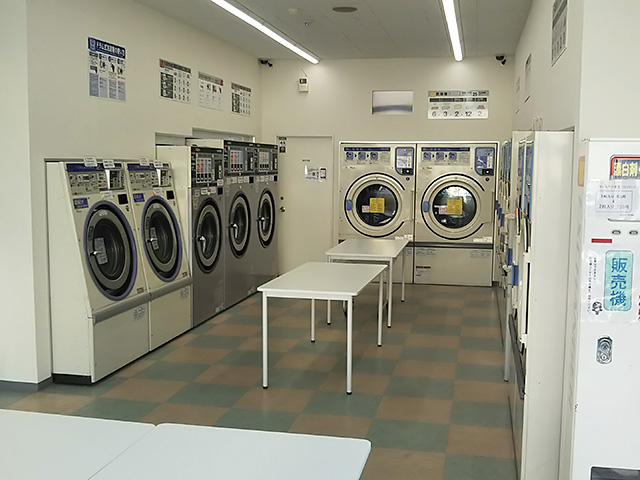 大開店 店内正面