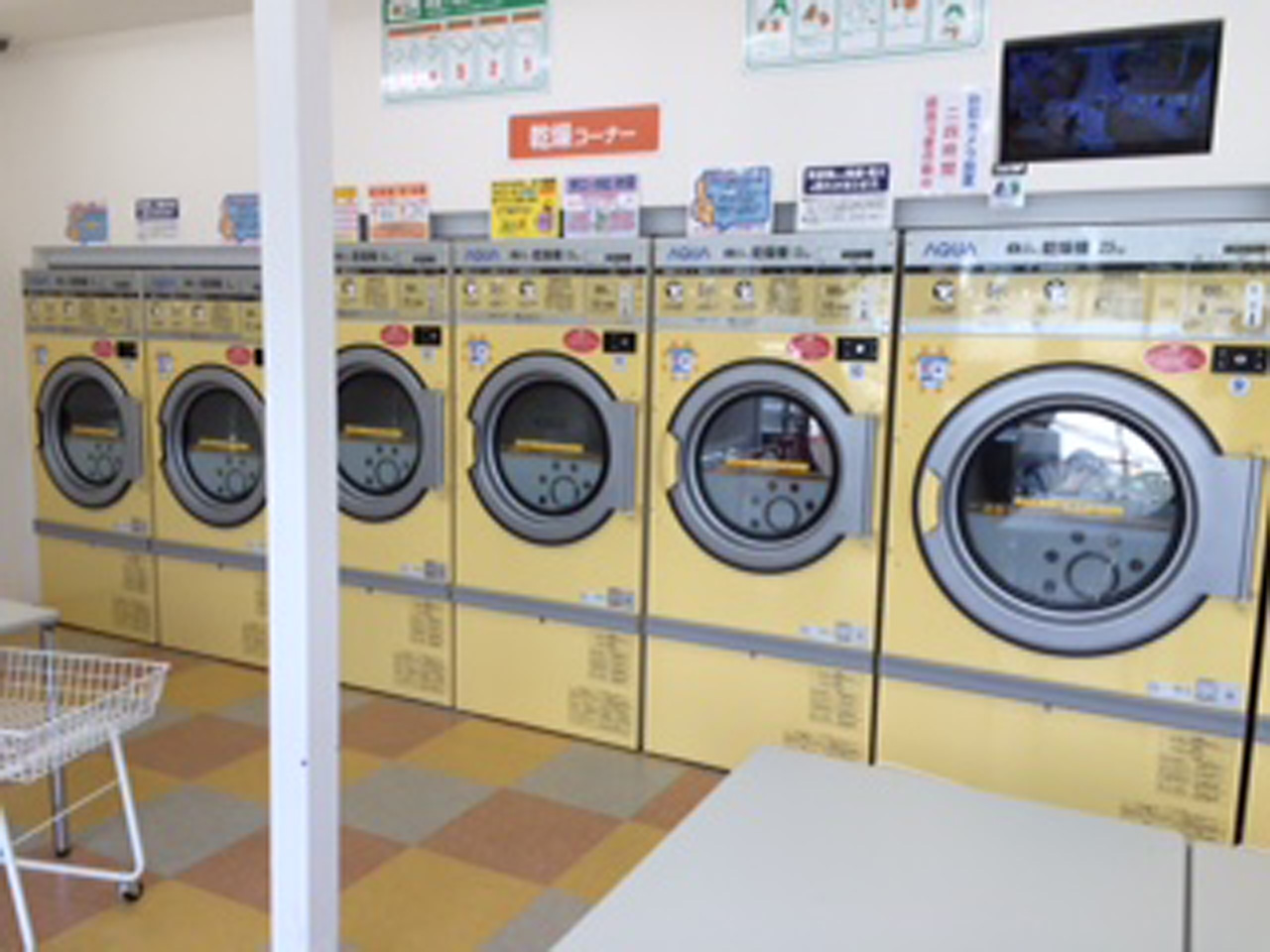 菅原店 店内